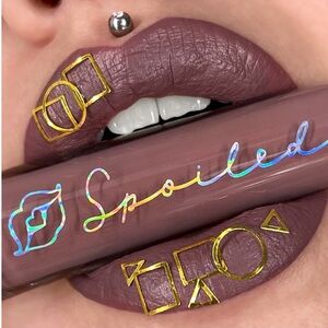 Spoiled Cosmetics Liquid Lipstick matte Mauve